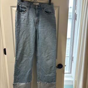 Abercrombie 90s relaxed Jean high rise size 28